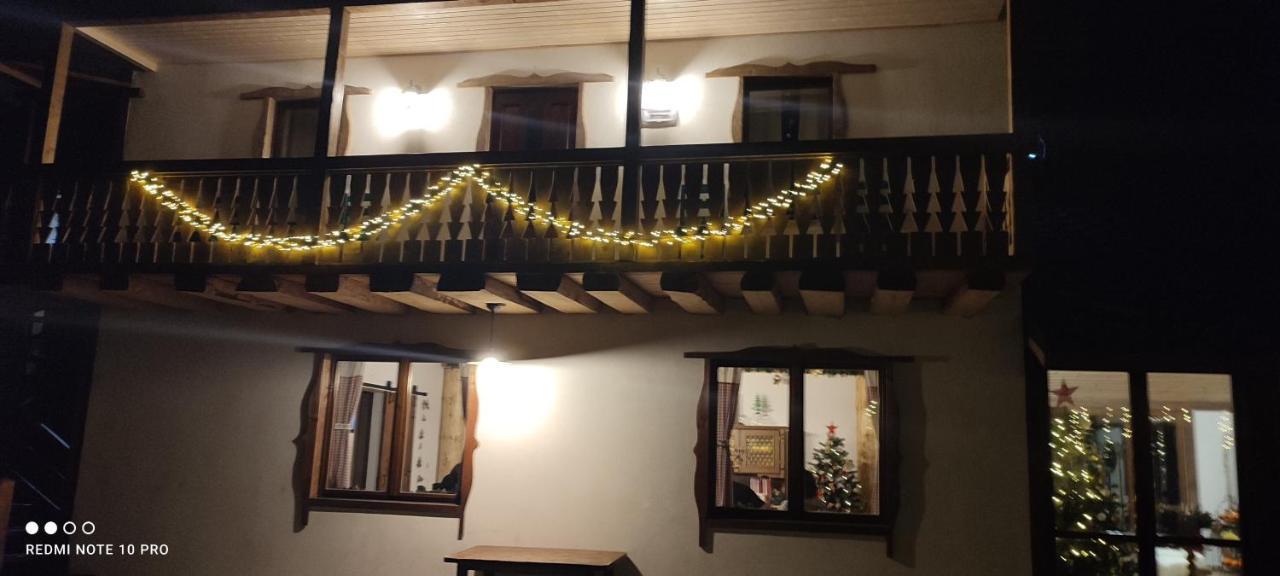 Pensiunea Bradet Brosteni Buitenkant foto